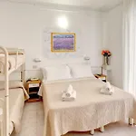 Niagara Hotel 3*